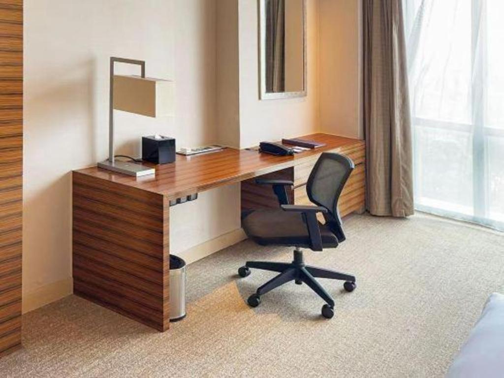 New World Guiyang Hotel מראה חיצוני תמונה