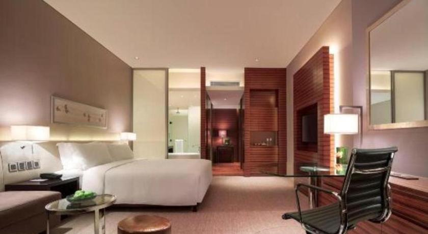 New World Guiyang Hotel מראה חיצוני תמונה
