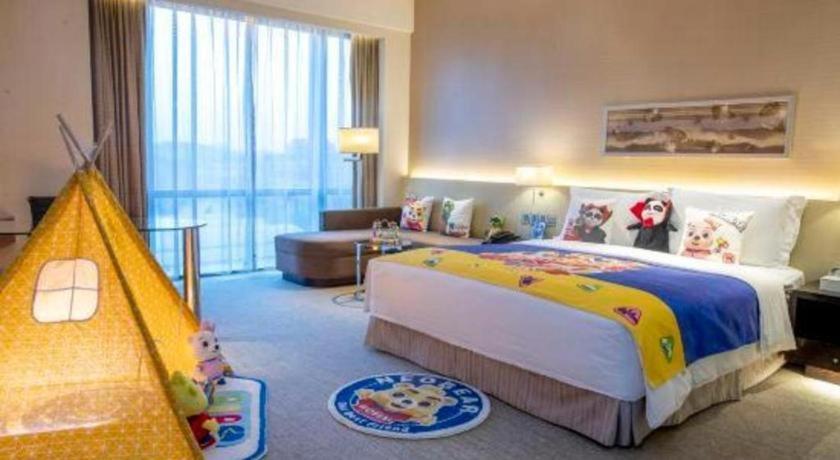 New World Guiyang Hotel מראה חיצוני תמונה
