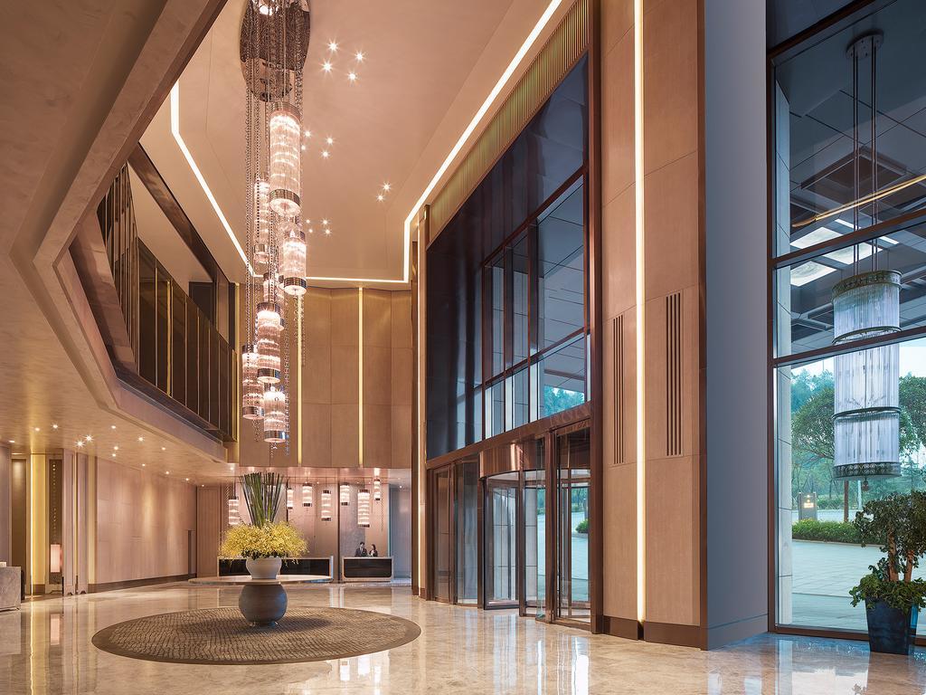 New World Guiyang Hotel מראה חיצוני תמונה